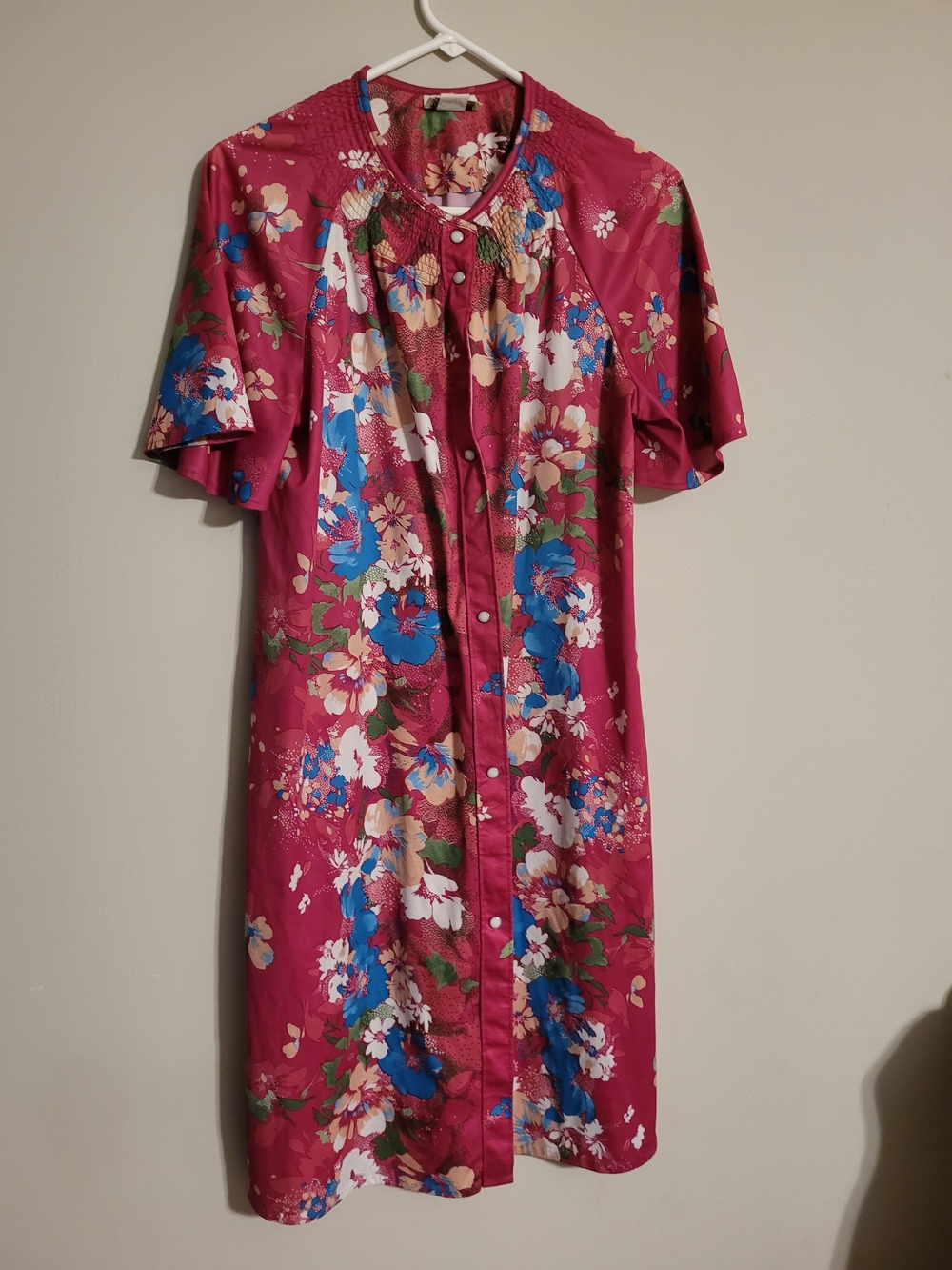 Women's Floral Button-Front Fuchsia Robe